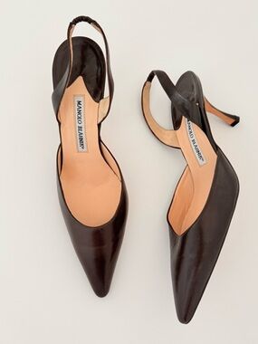 Manolo Blahnik Carolyne Slingback Pumps Dark Brown Leather Kitten Heel EU 40